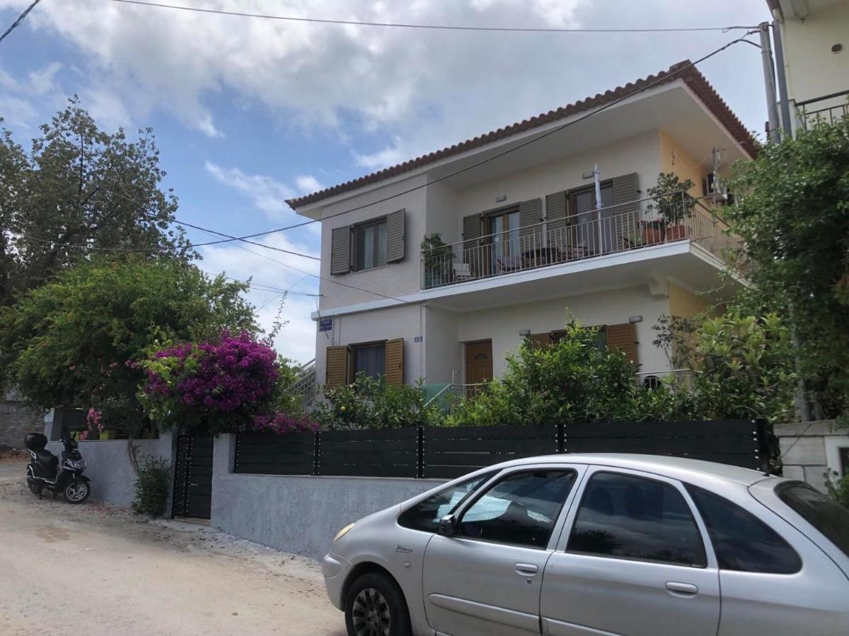 Cosy Apartment In Stoupa Exterior photo