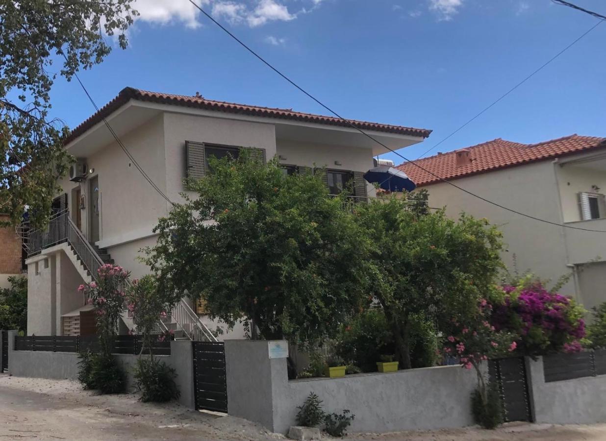 Cosy Apartment In Stoupa Exterior photo