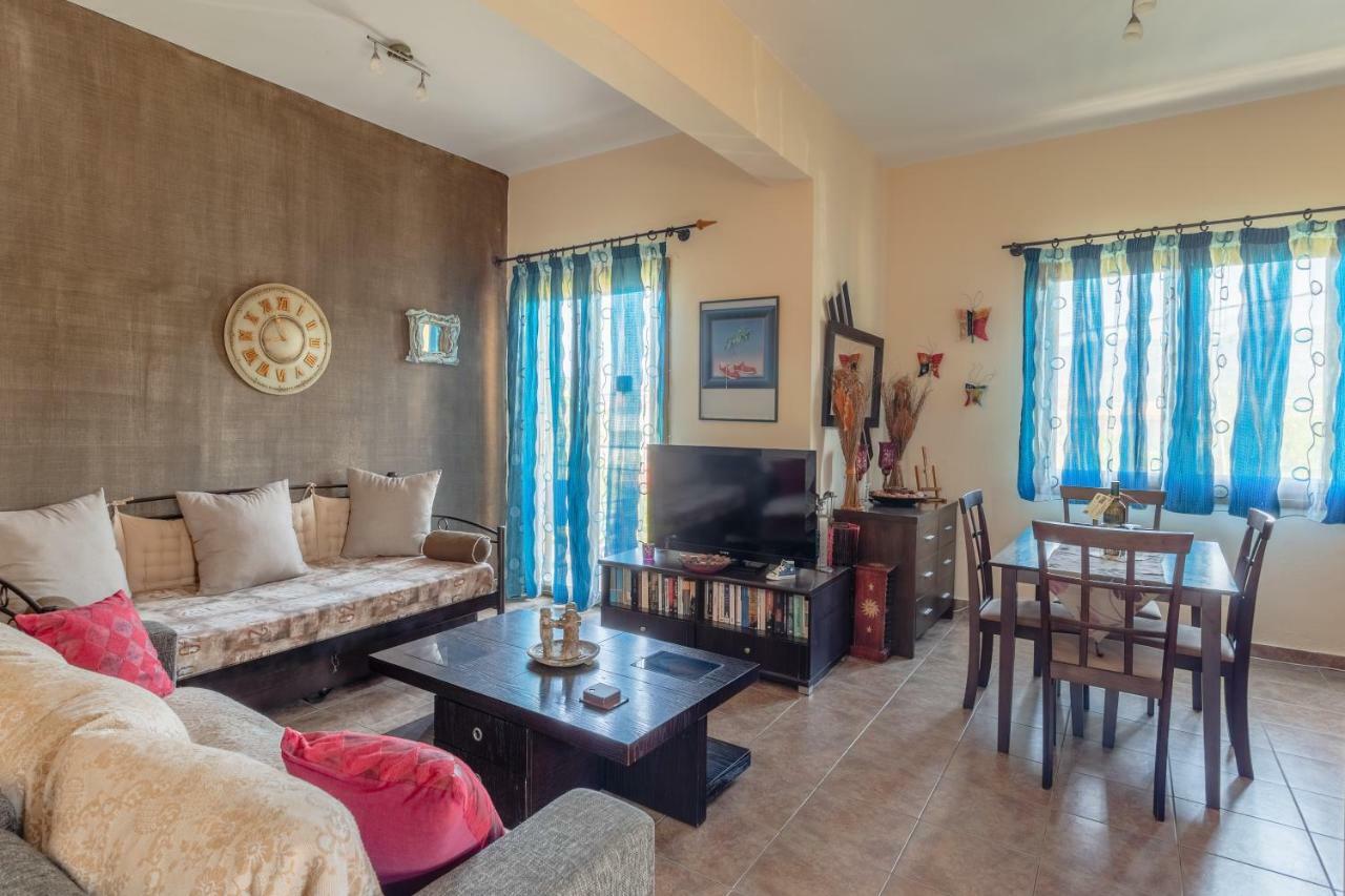 Cosy Apartment In Stoupa Exterior photo